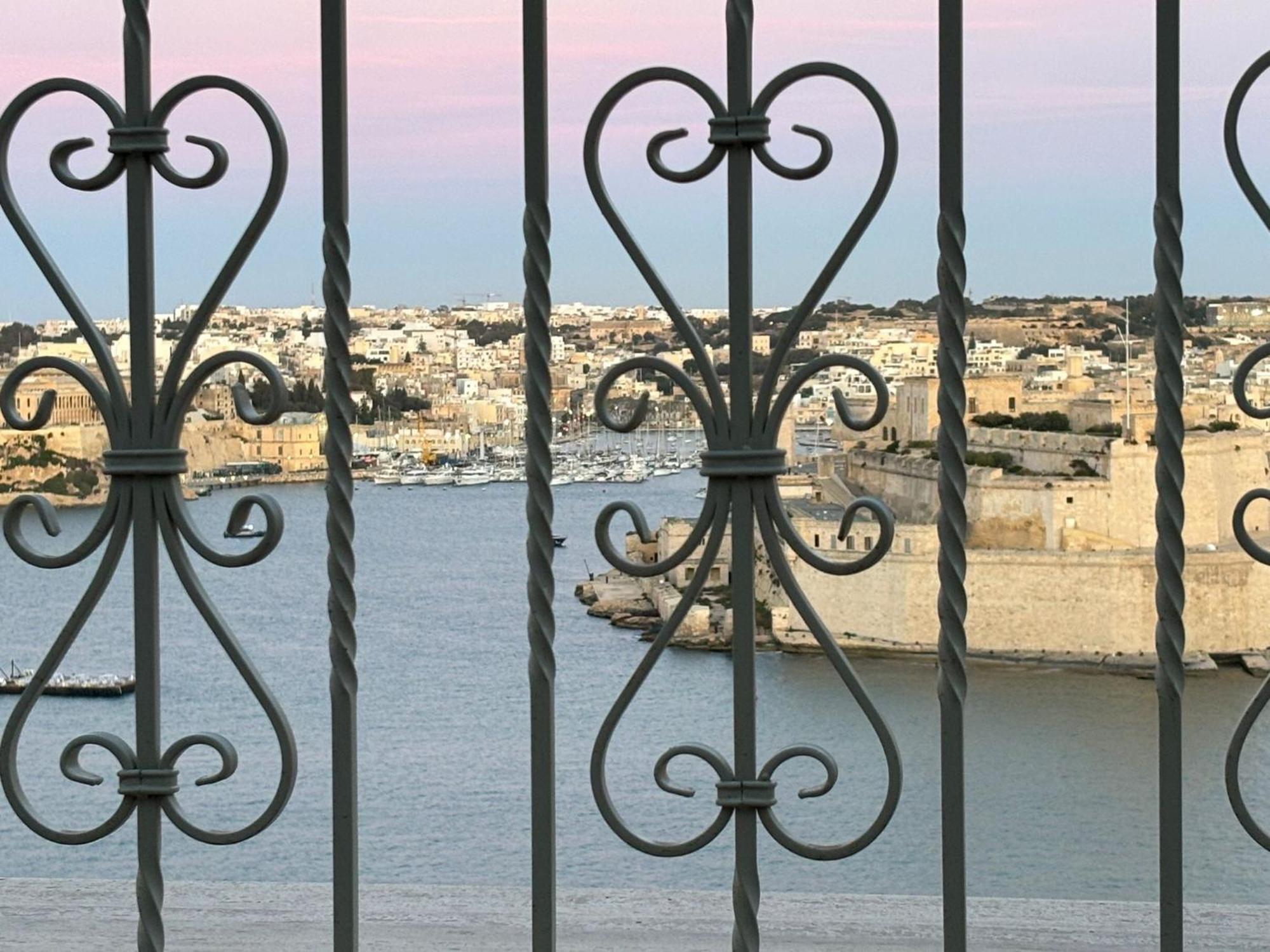 Hotel Battery House La La Valletta Esterno foto